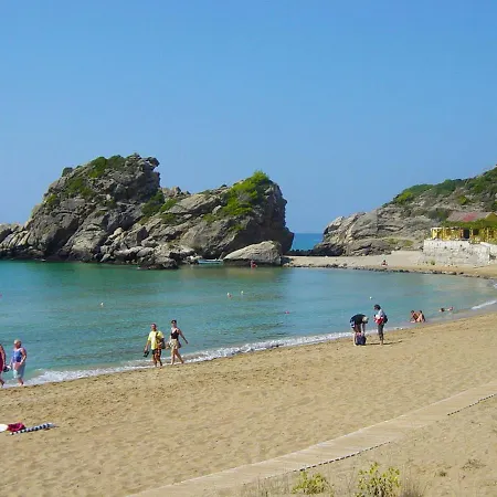 Escape Studio Apartments, Swimming Pool - Beach * Pelekas
